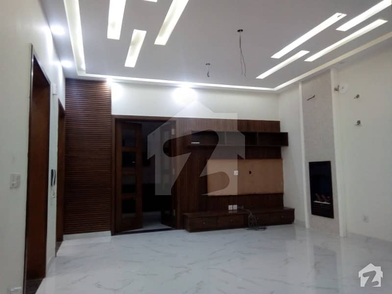 10 Marla Brand New House For Sale In Wapda Town Block K2