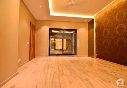 1 Kanal Luxurious Bungalow For Sale 1 Kanal Luxurious Bungalow For Sale