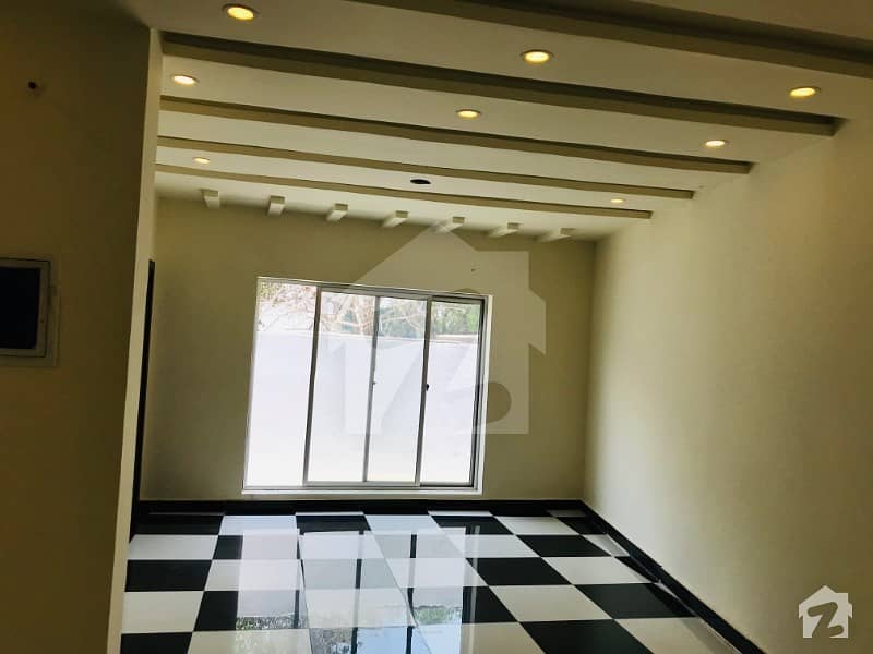 5 Marla slightly use house available for sale in State life housing society phase 1 Lahore