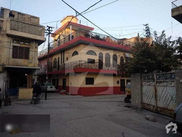 کمیٹی چوک راولپنڈی میں 6 کمروں کا 5 مرلہ مکان 2 کروڑ میں برائے فروخت۔