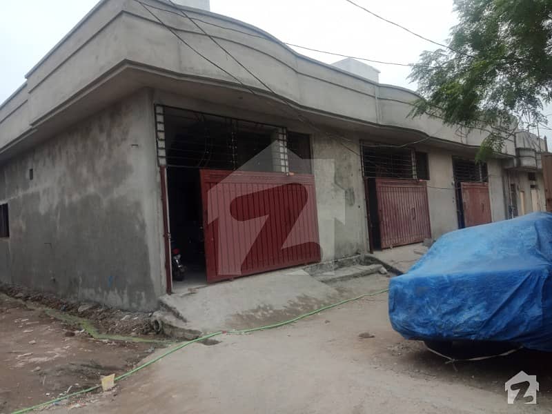 چکراروڈ راولپنڈی میں 3 کمروں کا 4 مرلہ مکان 45 لاکھ میں برائے فروخت۔