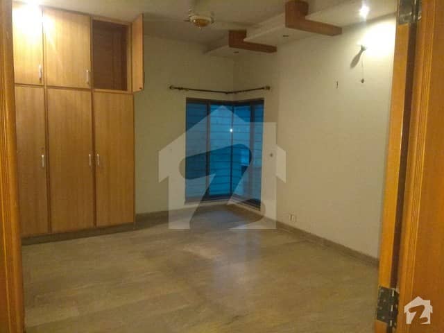 HOT OFFER 10,MARLA BEAUTIFUL UPPER PORTION IN JOHAR TOWN NEAR JINAH HOSPITAL ALRAHEEM HOMES SOCIETY