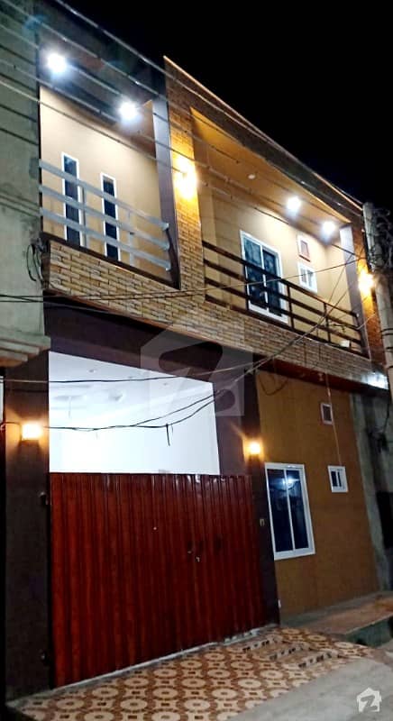 غلام محمد آباد فیصل آباد میں 4 کمروں کا 3 مرلہ مکان 1.15 کروڑ میں برائے فروخت۔