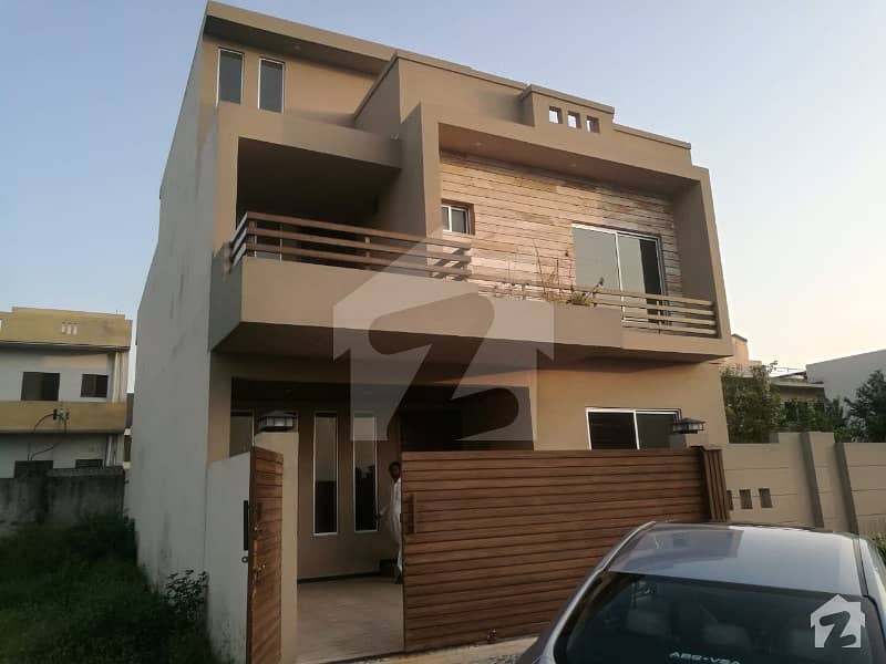 8 Marla House Available For Sale In D-17 Islamabad