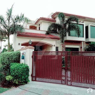 12 Marla Luxury Home Ready For Rent 12 Marla Luxury Home Ready For Rent