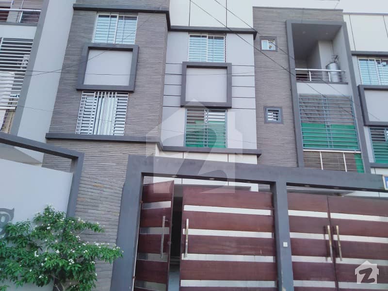 6 Rooms Ground Floor Portion For Sale Just Opposite To Jheel Park Tariq