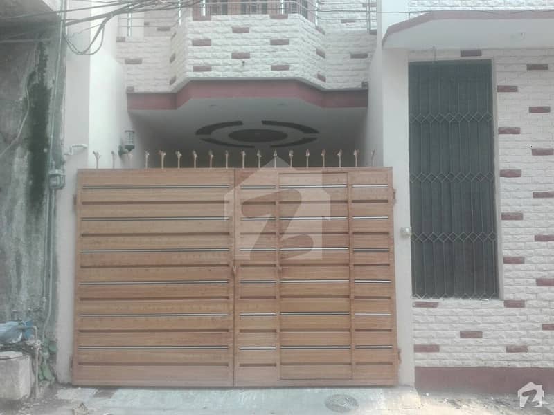 ملتان روڈ لاہور میں 3 کمروں کا 4 مرلہ مکان 75 لاکھ میں برائے فروخت۔