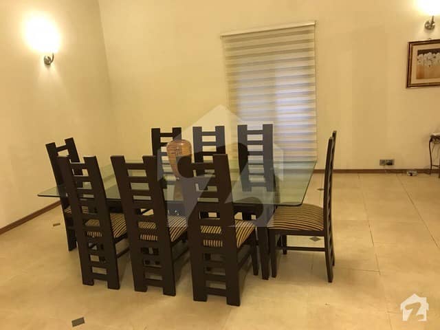 12 Marla 03 Bed Fully Renovated Unfurnished Apartment For Rent