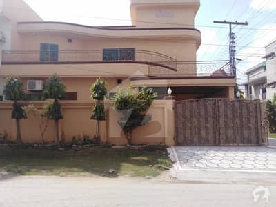 10 Marla Corner House For Sale In Marghzar Officer Colony R Block 10 Marla Corner House For Sale In Marghzar Officer Colony R Block