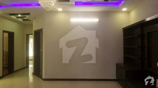 Well-Built House Available In Good Location Well-Built House Available In Good Location