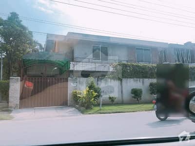 12 Marla Home For Sale Corener Phasing Park In Modl Town On Reasonable Price 12 Marla Home For Sale Corener Phasing Park In Modl Town On Reasonable Price
