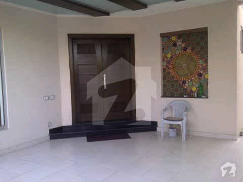 Modern Style 10 Marla House For Sale In Gg Block Phase 4 Dha Lahore