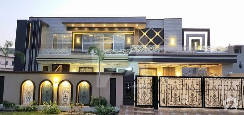 A Royal 2 Kanal Semi_Furnished BN Luxury Bungalow Is Up For Sale In Wapda Town Lahore