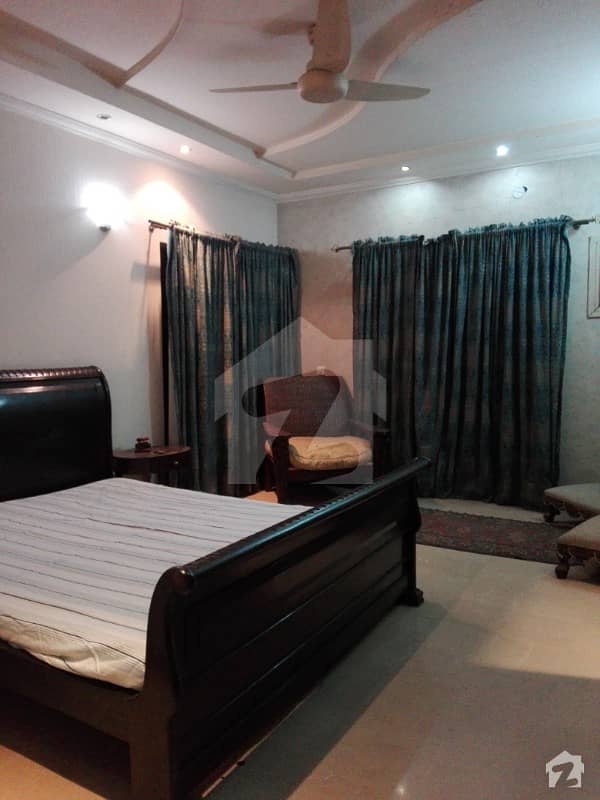 250 Secured Askari 11 Stylish 4 Beds 10 Marla House For Sale Near Main Road  Park