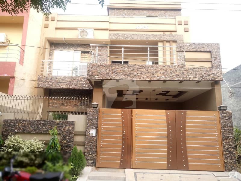 مین کینال بینک روڈ لاہور میں 3 کمروں کا 10 مرلہ مکان 1.8 کروڑ میں برائے فروخت۔