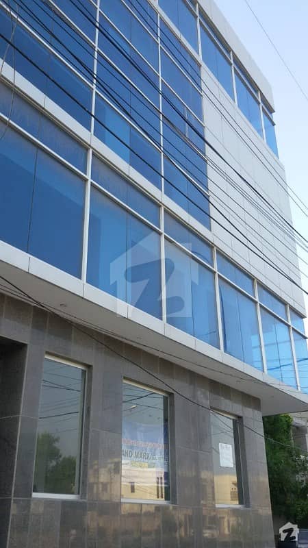 ڈی ایچ اے فیز 6 ڈی ایچ اے کراچی میں 8 مرلہ عمارت 17.5 لاکھ میں کرایہ پر دستیاب ہے۔
