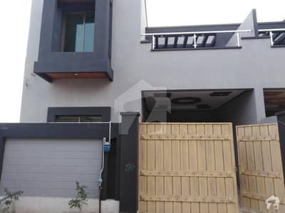 Here Is A Good Opportunity To Live In A Well-Built House Here Is A Good Opportunity To Live In A Well-Built House