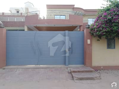 Here Is A Good Opportunity To Live In A Well-Built House Here Is A Good Opportunity To Live In A Well-Built House
