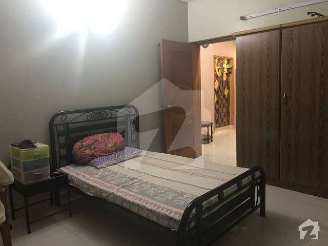 Gulshan E Iqbal 2 Bed D/D Saim Haven Lift Car Parking Block 13d2  Flat For Sale
