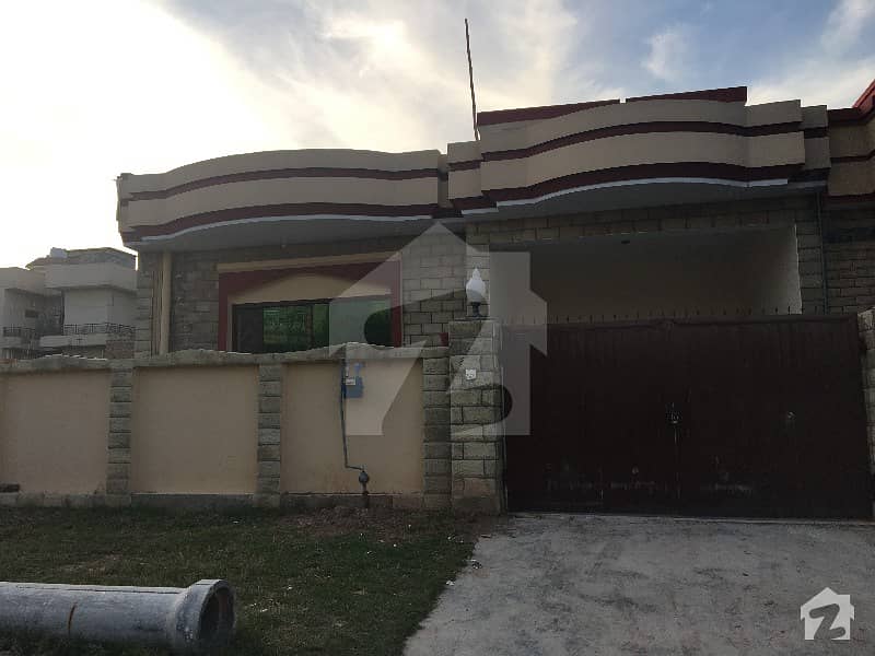 گلریز ہاؤسنگ سکیم راولپنڈی میں 3 کمروں کا 10 مرلہ مکان 1.15 کروڑ میں برائے فروخت۔