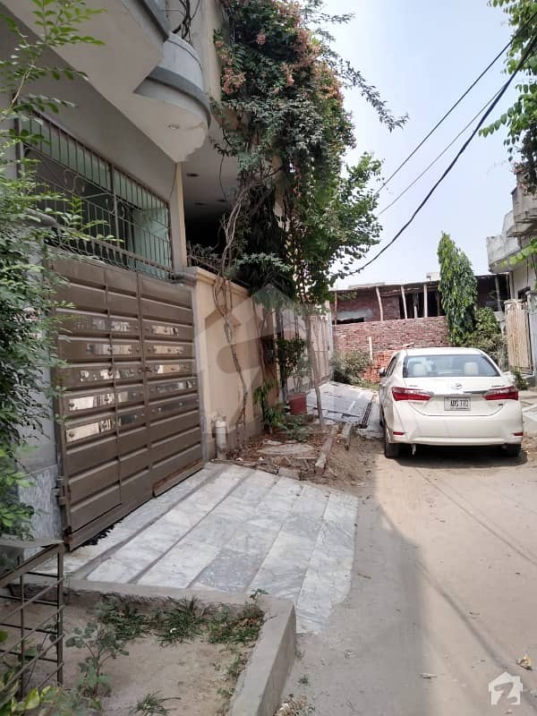 Old House For Sale In Marghazar P Block Near Noor Park