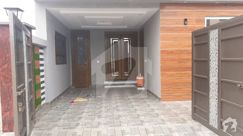 5 Marla Newly Build House In Jiinah Block For Sale In Bahria Town Lahore