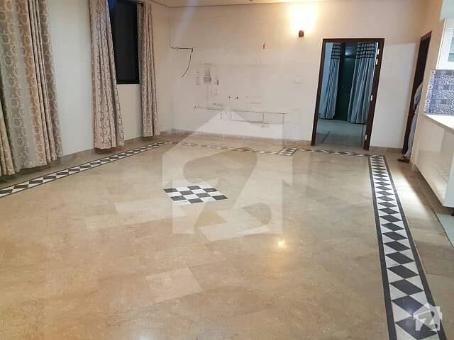 Beautiful Apartment For Sale In The Heart Of Islamabad