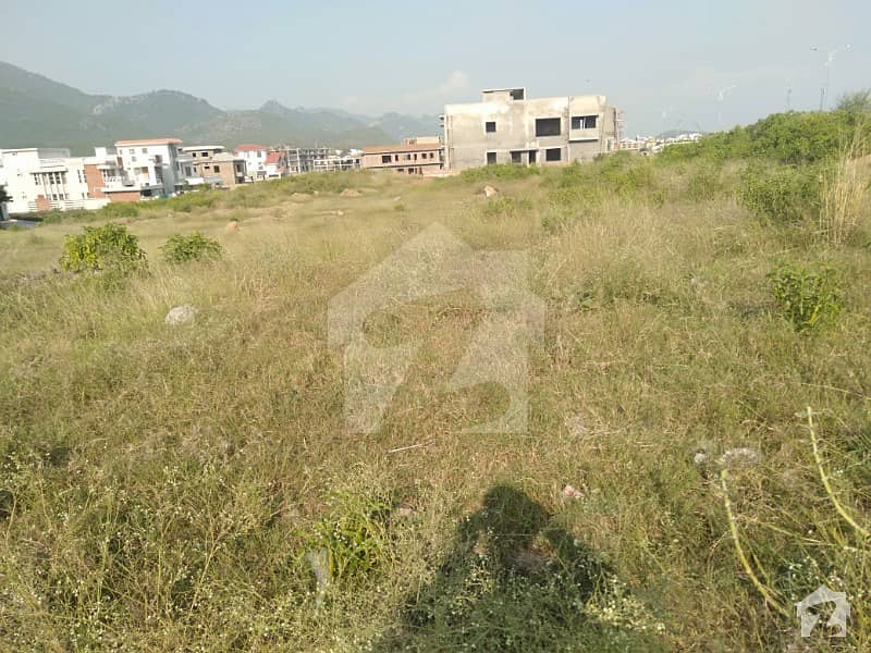 One Kanal Residential Plot For Sale On Beautiful Location