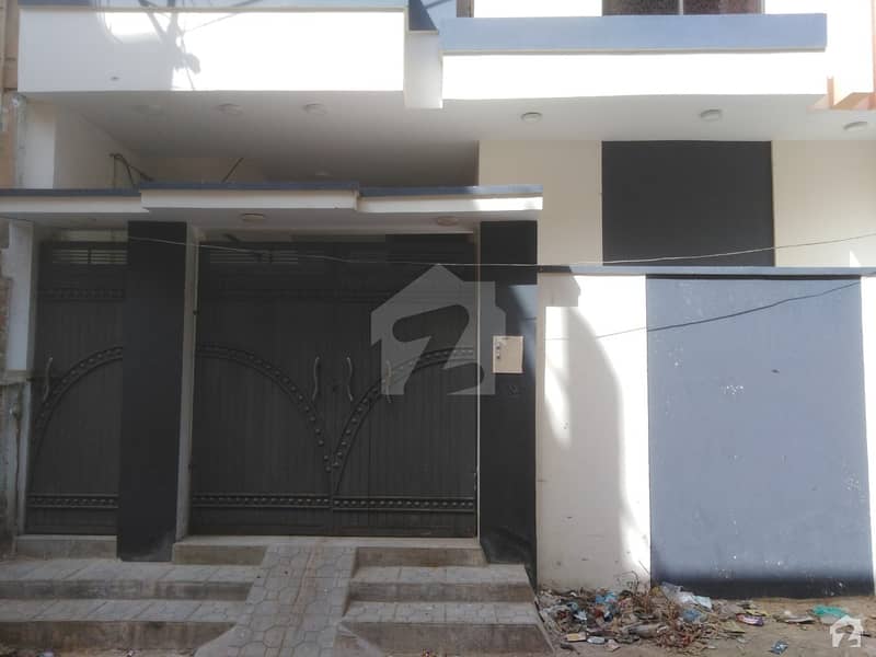 بفر زون - سیکٹر 15-A / 4 بفر زون نارتھ کراچی کراچی میں 4 کمروں کا 5 مرلہ مکان 1.65 کروڑ میں برائے فروخت۔