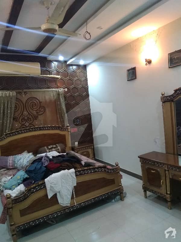 پی سی ایس آئی آر سٹاف کالونی - بلاک اے پی سی ایس آئی آر سٹاف کالونی لاہور میں 4 کمروں کا 10 مرلہ مکان 1. 95 کروڑ میں برائے فروخت۔