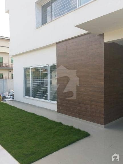 1 Kanal Outstanding Location Brand New Double Storey House For Sale