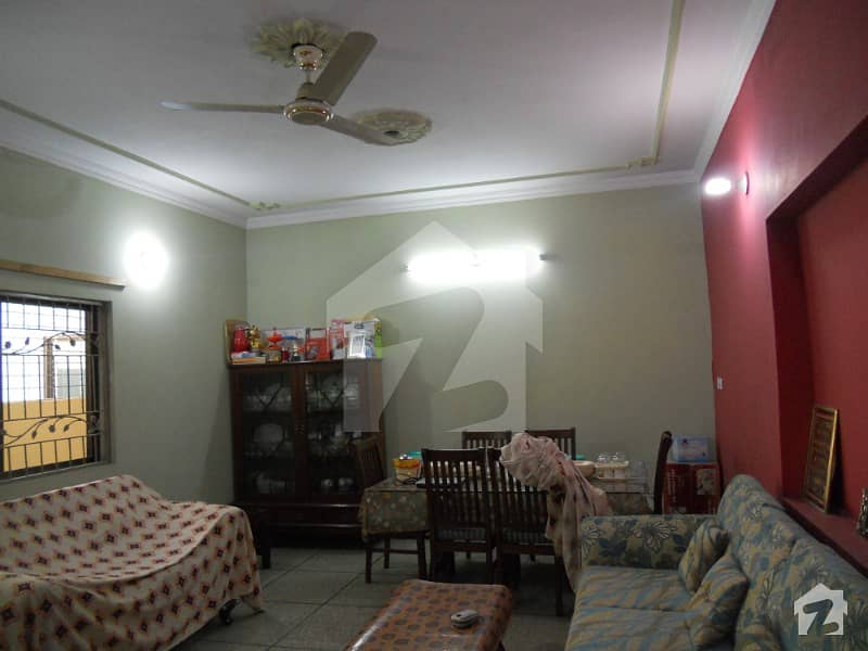 جوہر ٹاؤن لاہور میں 2 کمروں کا 12 مرلہ زیریں پورشن 46 ہزار میں کرایہ پر دستیاب ہے۔