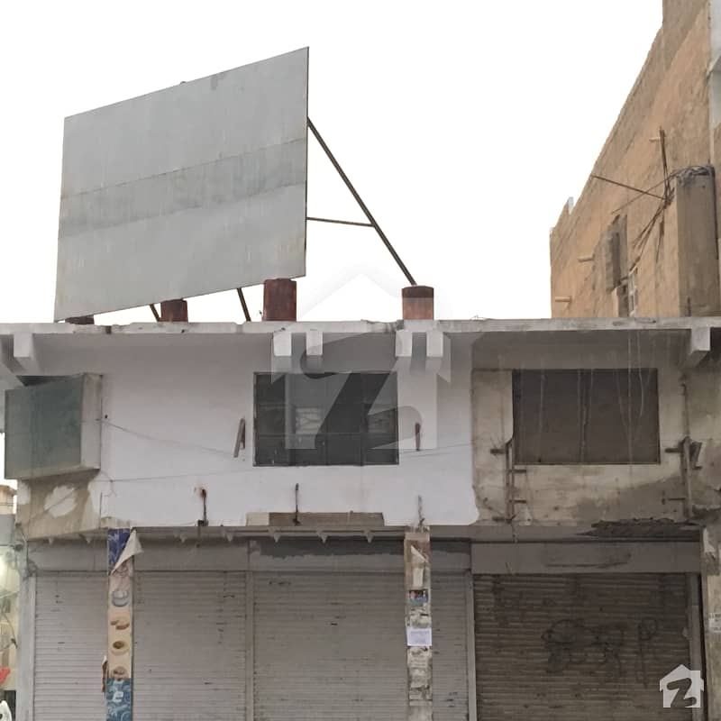 طارق روڈ کراچی میں 4 کمروں کا 8 مرلہ عمارت 27 کروڑ میں برائے فروخت۔