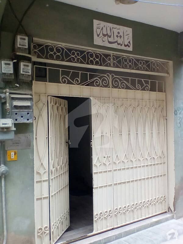 سلمان فارسی سوسائٹی شاہ فیصل ٹاؤن کراچی میں 6 کمروں کا 6 مرلہ مکان 12 لاکھ میں برائے فروخت۔