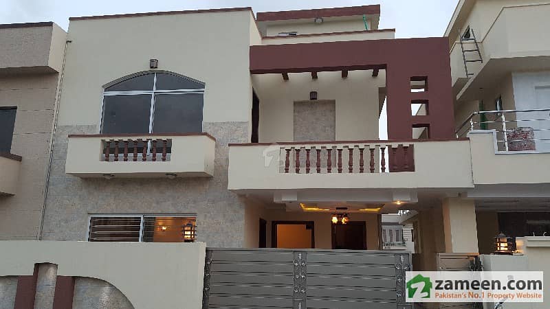 Brand New 5 Bed 10 Marla House - Phase-7
