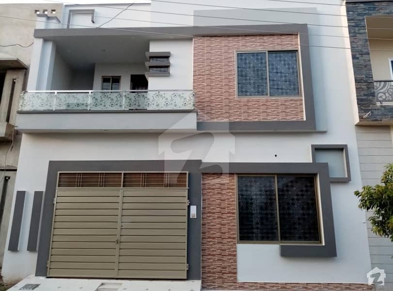 Good Location House Available For Sale In Madina Block