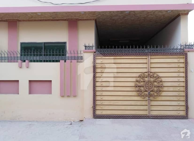 المجید پیراڈایئز رفیع قمر روڈ بہاولپور میں 3 کمروں کا 6 مرلہ مکان 76 لاکھ میں برائے فروخت۔