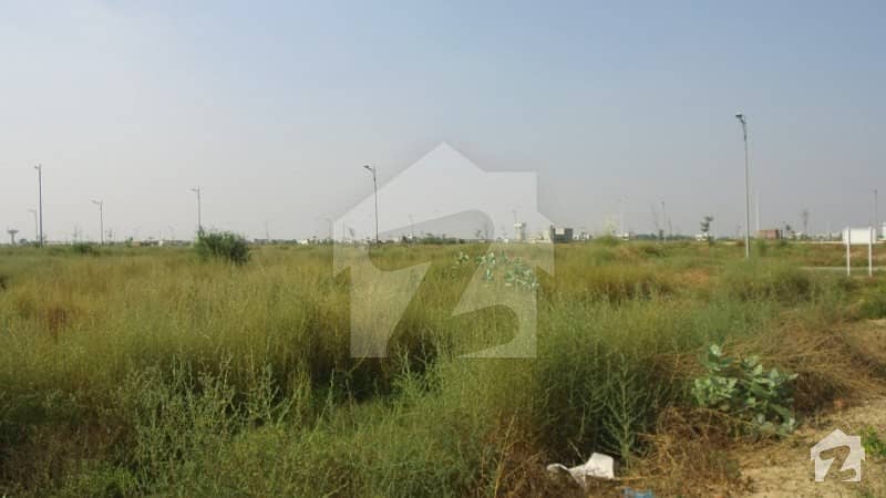 1 Kanal Plot For Sale In Z Block Of DHA Phase 7 Lahore
