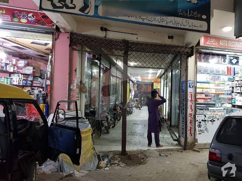 نواں شہر ملتان میں 1 کمرے کا 1 مرلہ دکان 65 لاکھ میں برائے فروخت۔