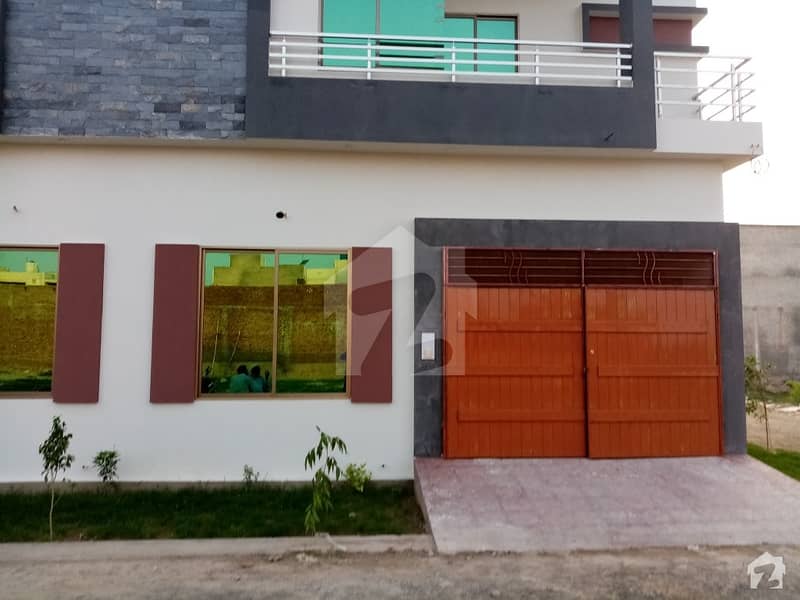 Corner Location House Available For Sale In Madina Block