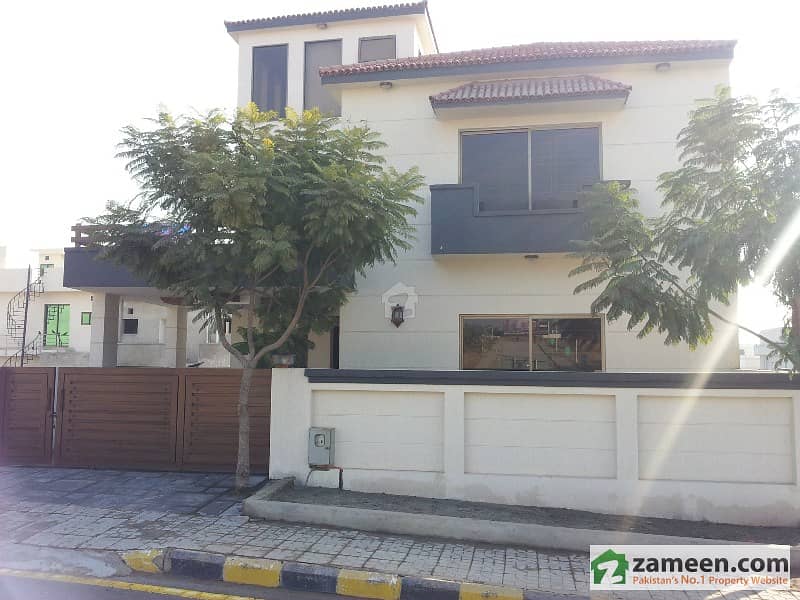 Gorgeous 5 Bed House For Sale In Main Boulevard