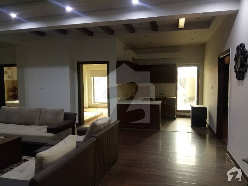 3 Bedroom Luxury Flat For Sale In Safari Villass 1 Phase 1 Bahria Town