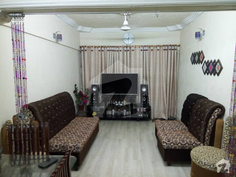 ناظم آباد - بلاک 1 ناظم آباد کراچی میں 3 کمروں کا 5 مرلہ فلیٹ 65 لاکھ میں برائے فروخت۔