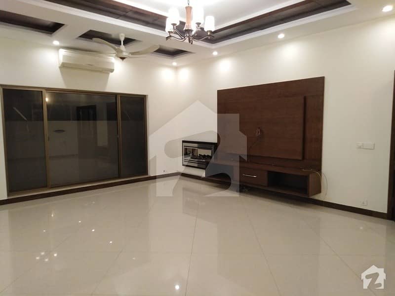 1 Kanal Luxury Good Bungalow For Rent Dha Phase 4