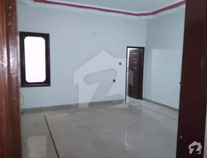 3 bed drawing dining brand new portion rent Nazimabad 5c