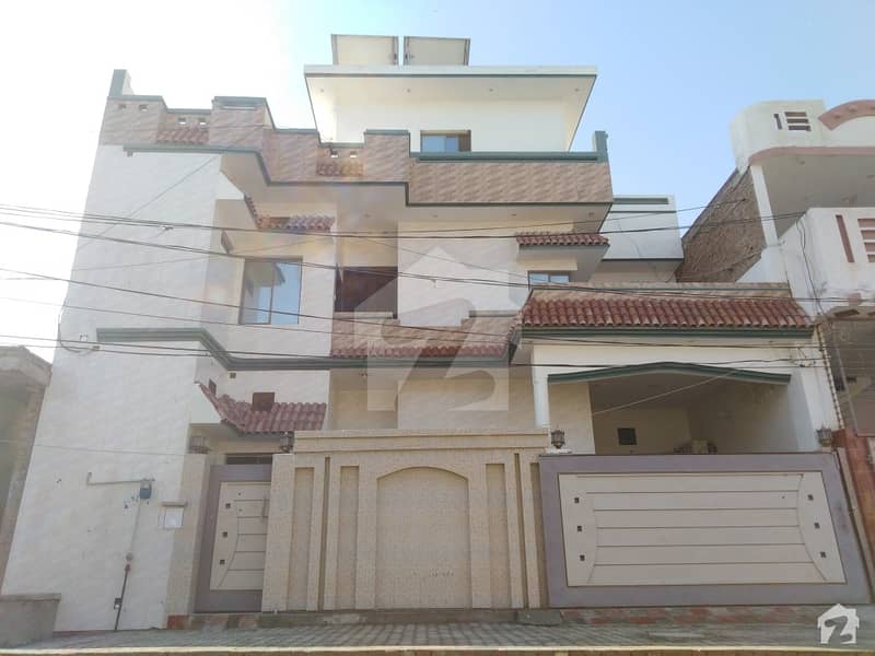 شاداب کالونی بہاولپور میں 5 کمروں کا 5 مرلہ مکان 90 لاکھ میں برائے فروخت۔