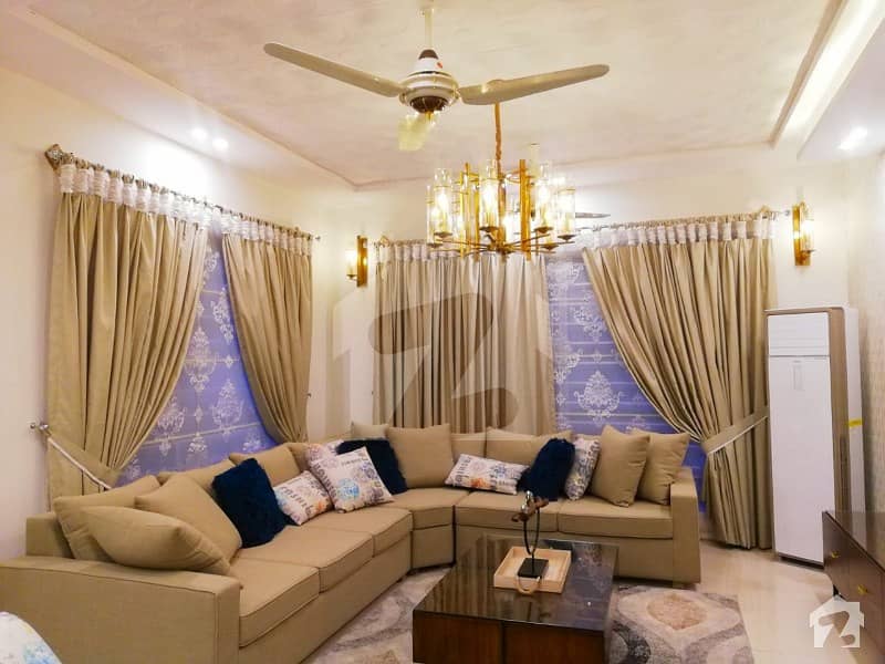 بحریہ ٹاؤن فیز 3 بحریہ ٹاؤن راولپنڈی راولپنڈی میں 5 کمروں کا 1 کنال مکان 3.75 کروڑ میں برائے فروخت۔