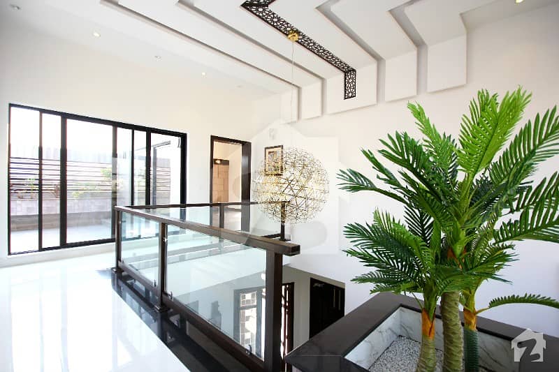 1 Kanal Elegant Palace Is Available Very Close To Mosque 1 Kanal Elegant Palace Is Available Very Close To Mosque
