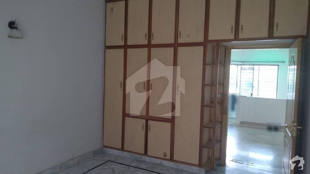 Portion Available For Rent In DHA Phase 4 - Block GG