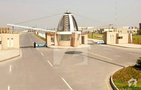 5 marla Ground floor D block Bahria orchard Good loction near mosque near park 5 marla Ground floor D block Bahria orchard Good loction near mosque near park